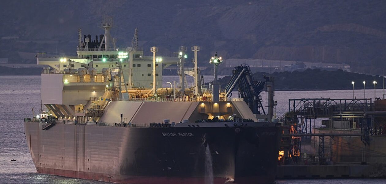 Європа шукає заміну американського СПГ через погрози Гренландії - ЗМІ