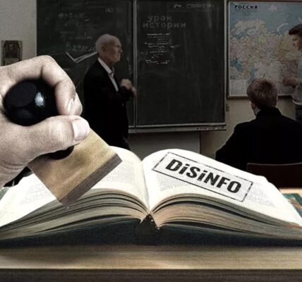 Росія вкотре переписує підручники з історії - розвідка