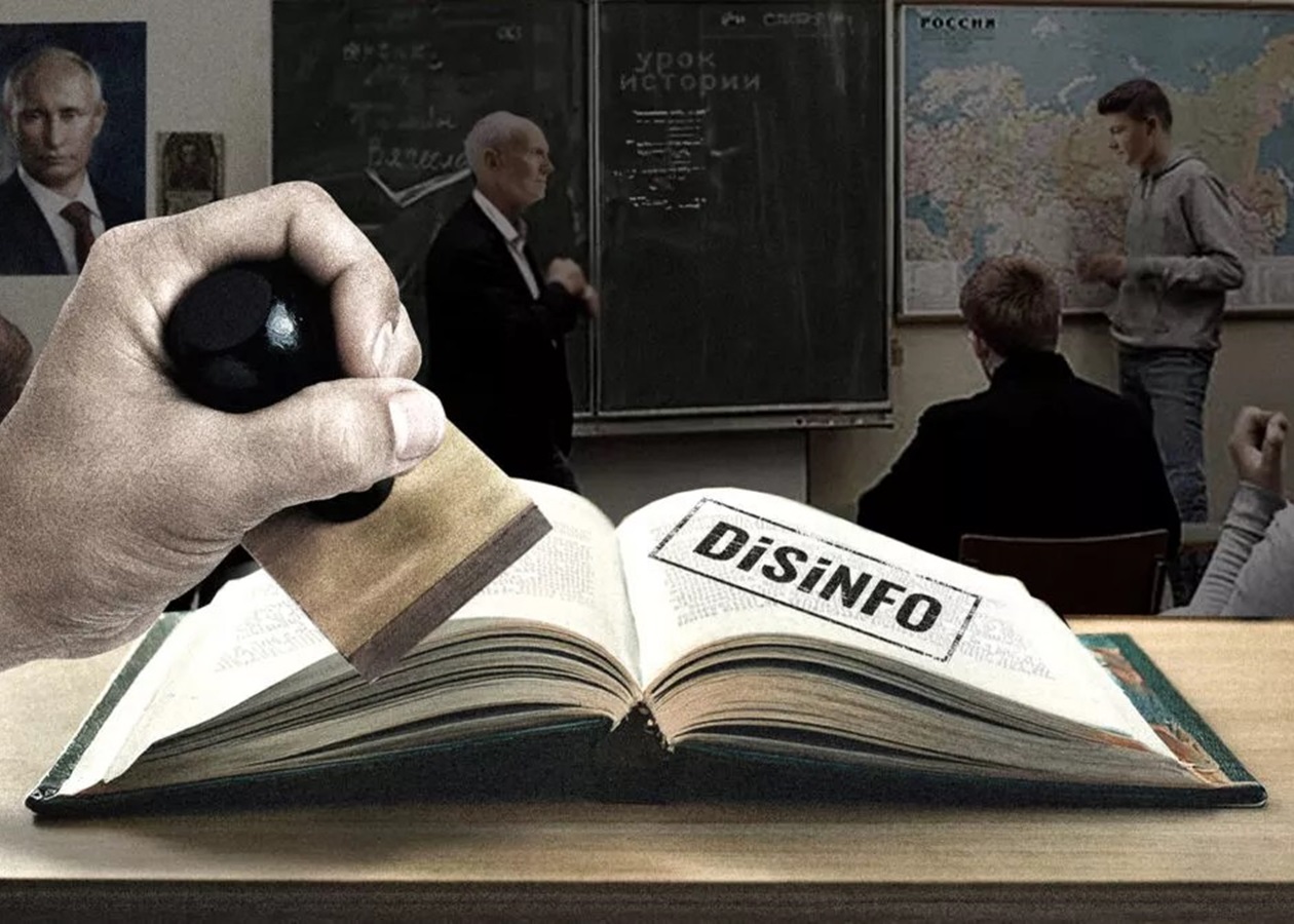 Росія вкотре переписує підручники з історії - розвідка