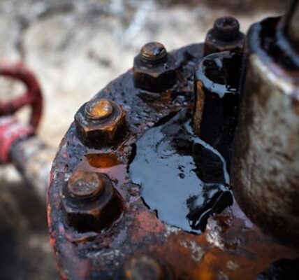 Бюджет РФ на межі колапсу через падіння нафтових доходів