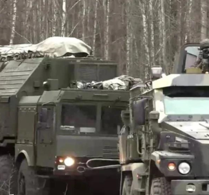 Білорусь будує військову базу для Орешника - ЗМІ