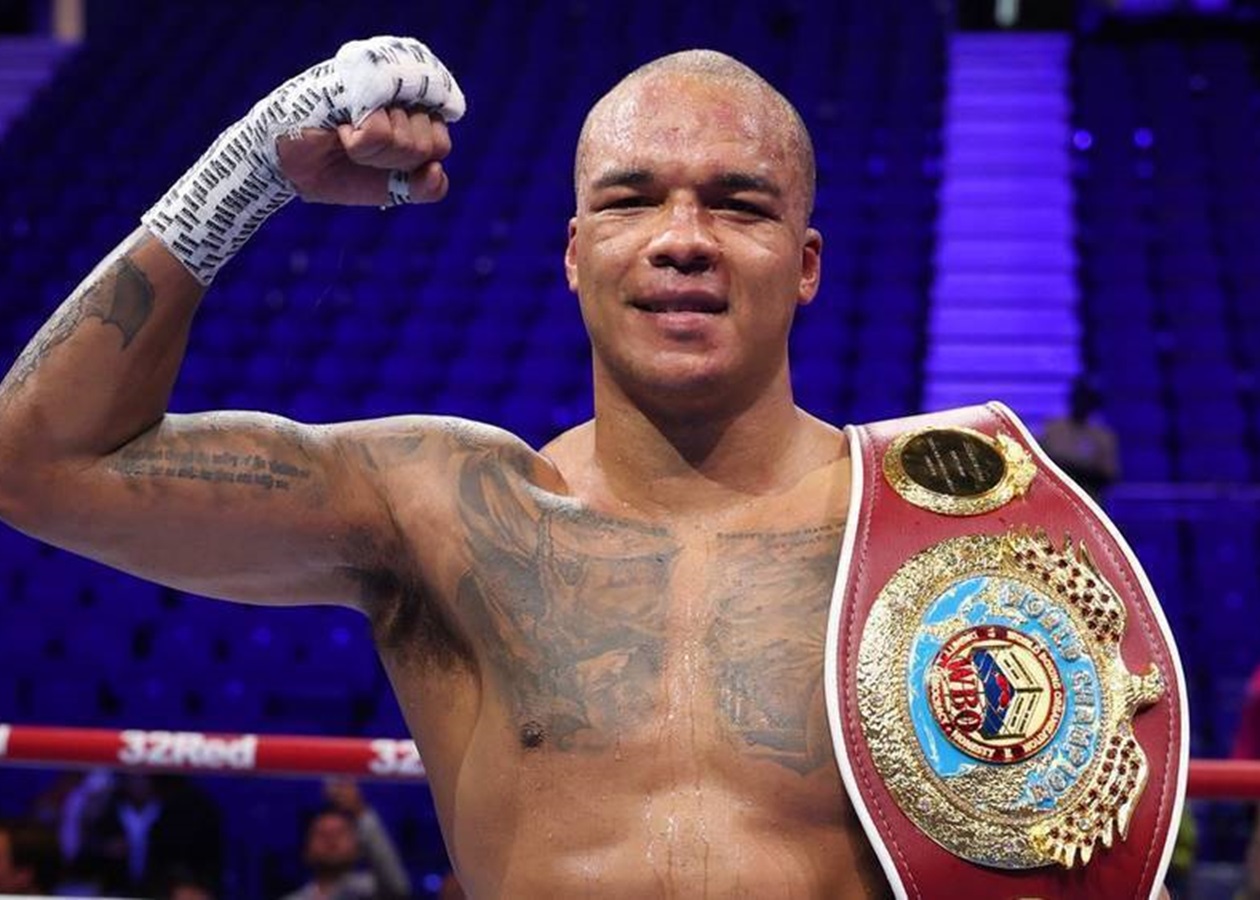 Переговори завершуються: Вордлі та Дюбуа готуються до поєдинку