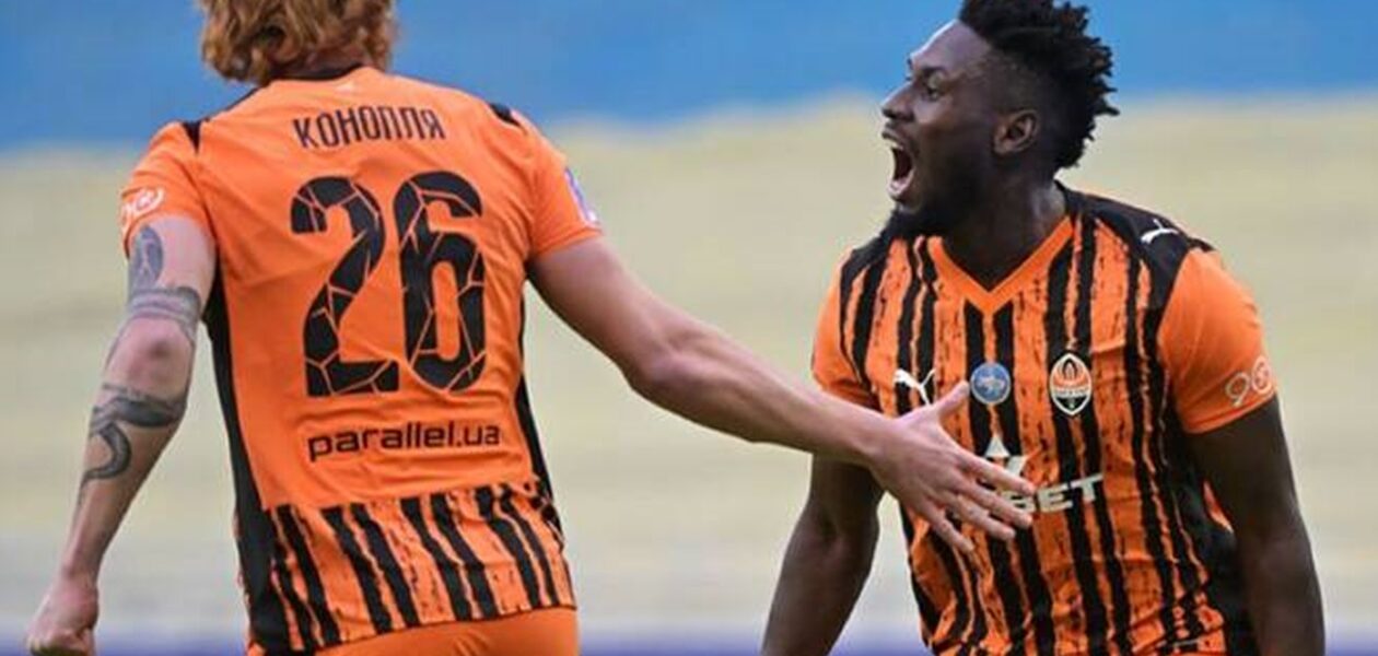 Шахтар із результативною грою одного футболіста переступив Карпати