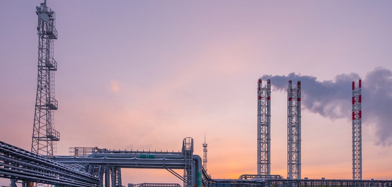 Доходи Росії від енергоресурсів за чотири роки впали на 27% - CREA