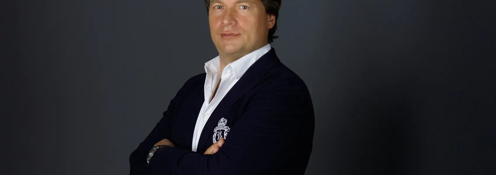 Втеча в курник: власник скандального букмекера Favbet Андрій Матюха, якого в Україні підозрюють у махінаціях на мільярди, намагається стати «курячим королем» Хорватії за допомогою грошей і пропаганди.