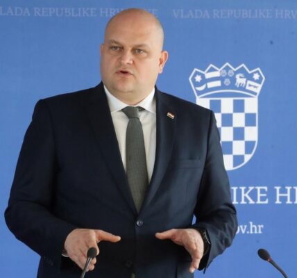 Російська нафта для Угорщини й Словаччини: Хорватія відповіла на прохання