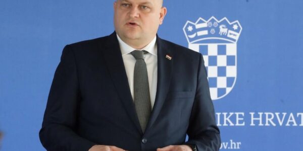 Російська нафта для Угорщини й Словаччини: Хорватія відповіла на прохання