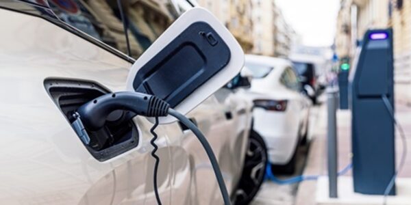 У Європі вперше за п’ять років подешевшали електромобілі