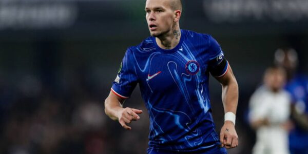 Лондонський клуб визначився з подальшою долею Мудрика