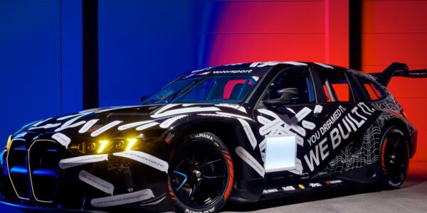 Першоквітневий жарт BMW стане учасником гонки 24 години Нюрбургринга