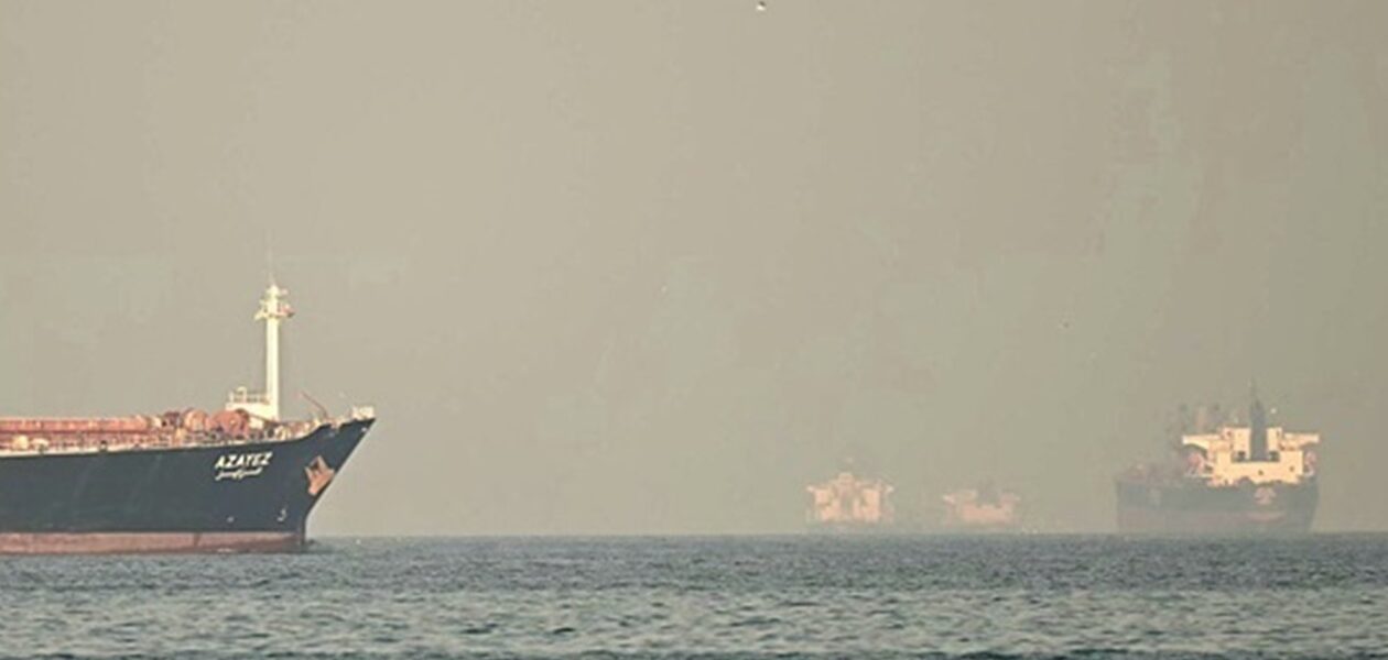 Ціна на близькосхідну нафту сягнула $160 - ЗМІ