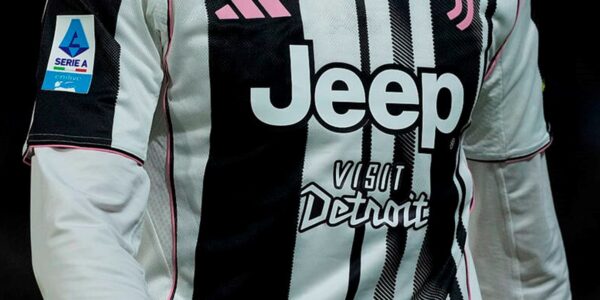 Ювентус зацікавився провідним нападником Барселони