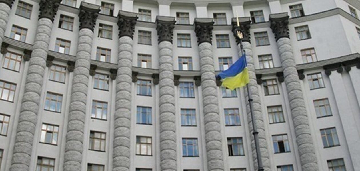 Уряду пропонують нові обмеження для гри військових в азартні ігри