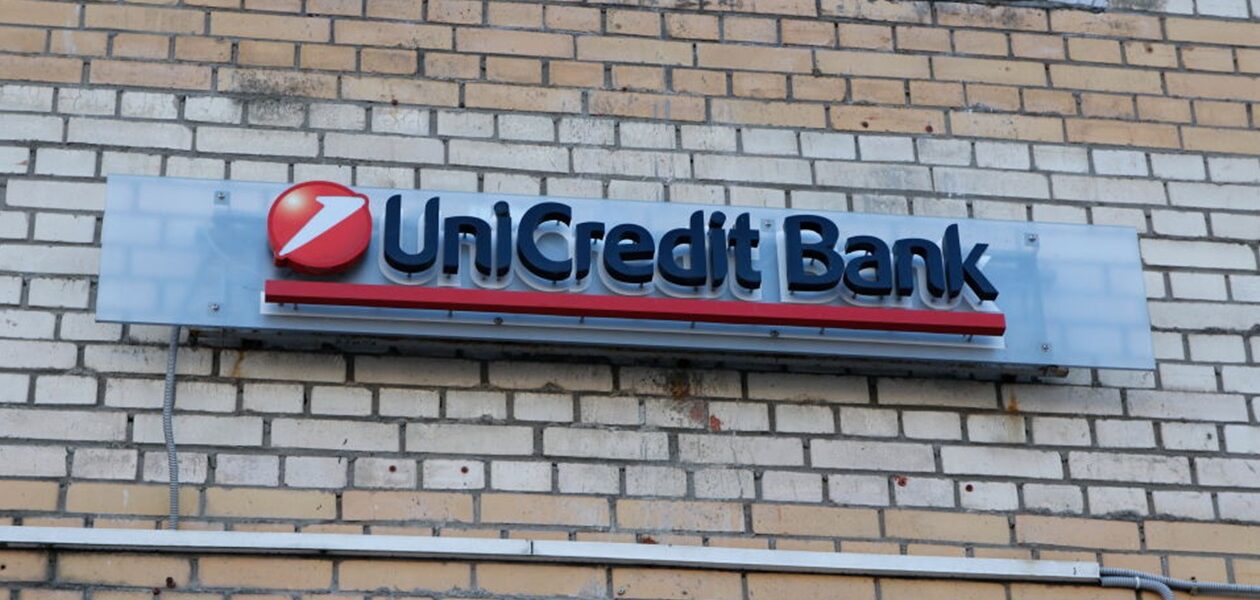 UniCredit ліквідує банк у Росії - ЗМІ