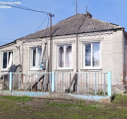 Росіяни вдарили КАБами по Харківщині: є поранені