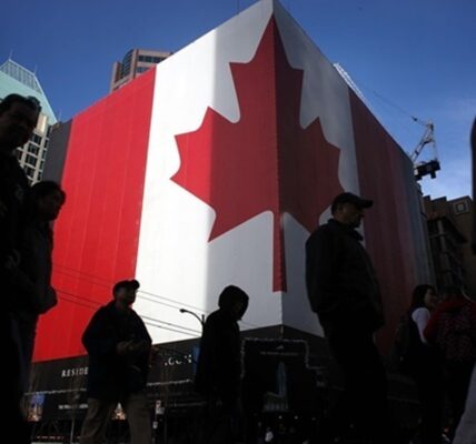 Канада може запровадити безвіз для українців