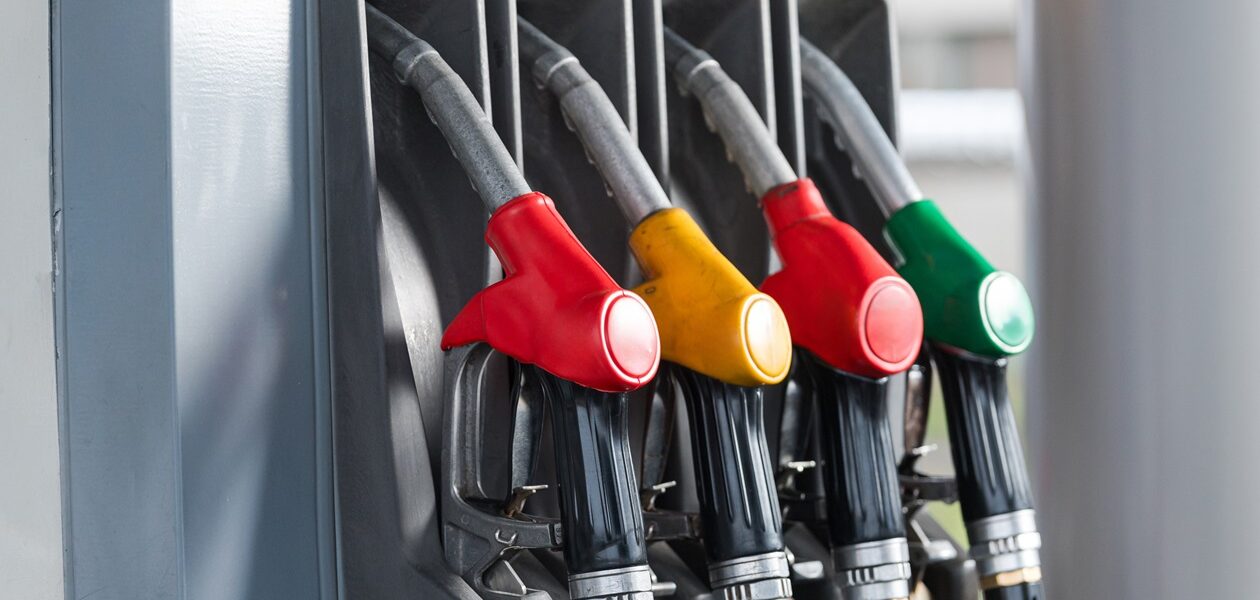 В Україні знизилися ціни на пальне