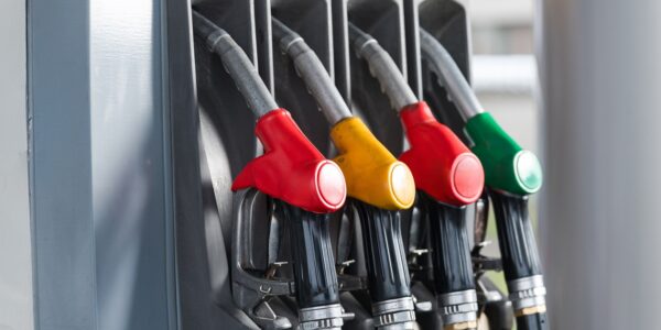 В Україні знизилися ціни на пальне