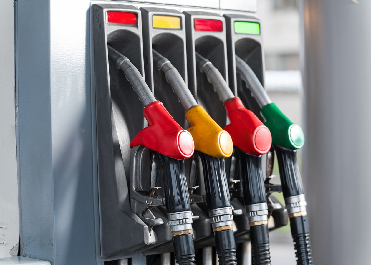 В Україні знизилися ціни на пальне