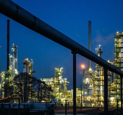 Німеччина відреагувала на зупинку Росією транзиту казахської нафти