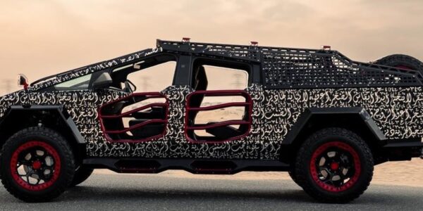 Tesla Cybertruck отримав екстремальну версію без дверей для бездоріжжя