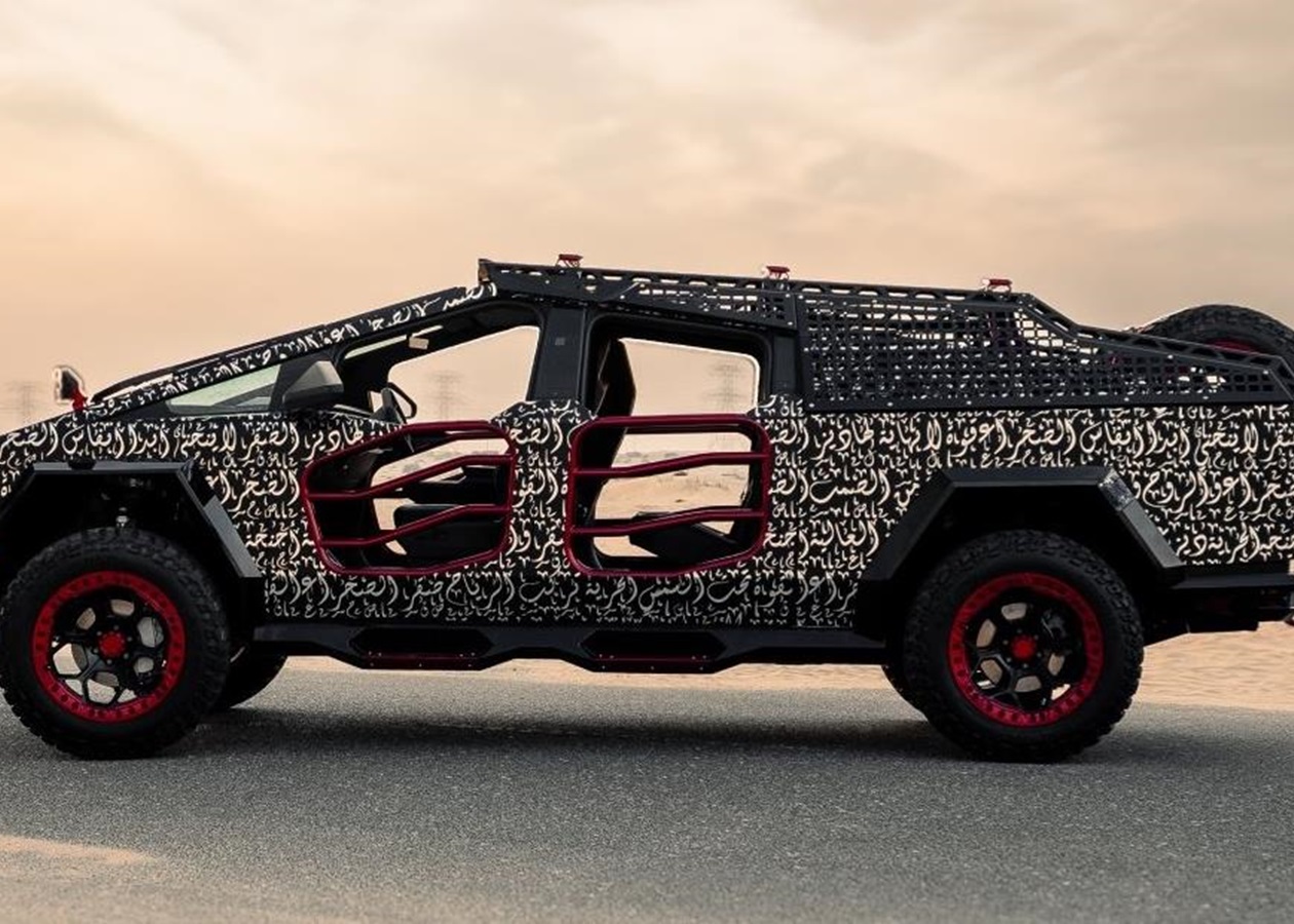 Tesla Cybertruck отримав екстремальну версію без дверей для бездоріжжя