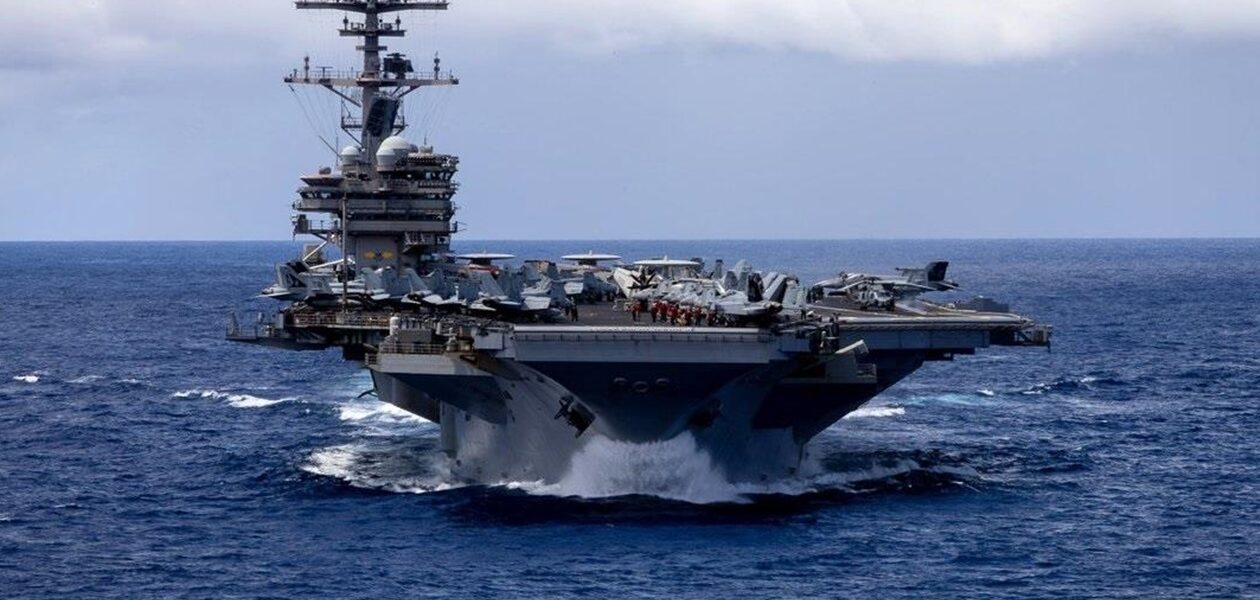 У США 200 літаків на авіаносцях для атак по Ірану