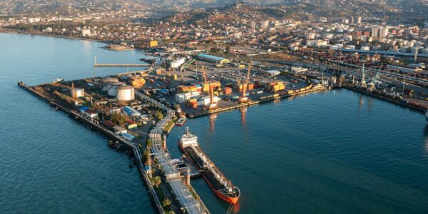 Грузія рекордно наростила закупілю російської нафти