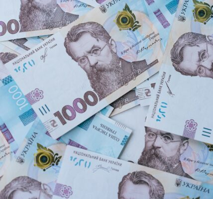 Податкова у квітні перевиконала "план" на 4,2%