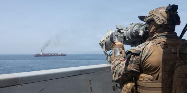 В Збройних силах США оцінили перший день деблокади Ормузької протоки