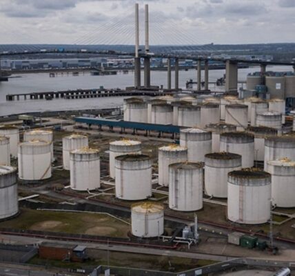 США активно залучають стратегічні запаси нафти