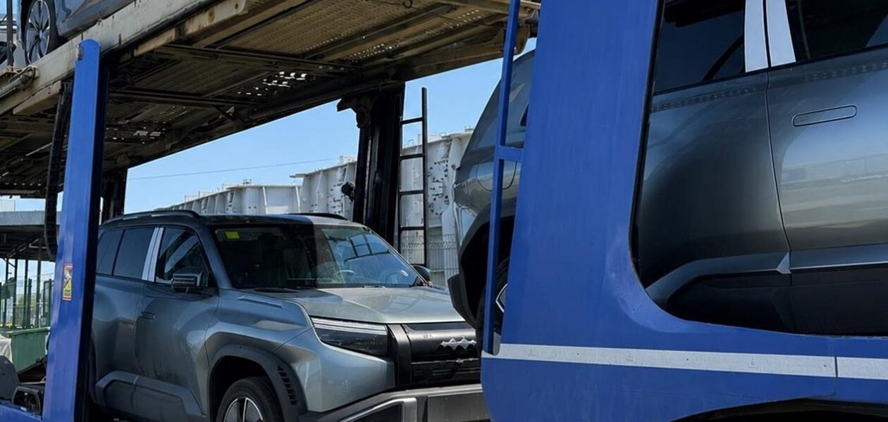 На Буковині зупинили контрабанду електрокарів на кордоні з Румунією