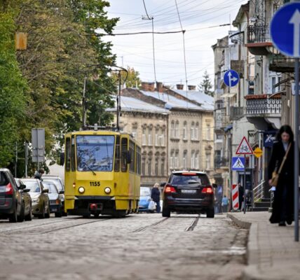 У Львові підвищили ціни на проїзд