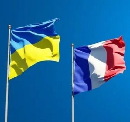 Зеленський: Франція готова працювати щодо антибалістики для України