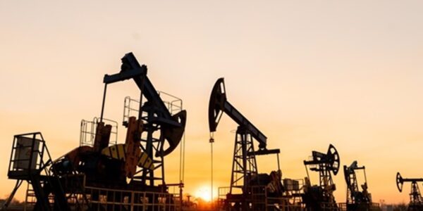 Ціни на нафту відреагували на нові удари США по Ірану