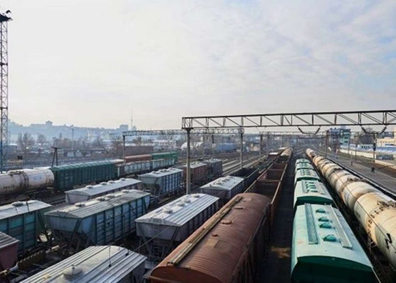 Директор ФРТУ оцінив наслідки підвищення вантажних тарифів Укрзалізниці