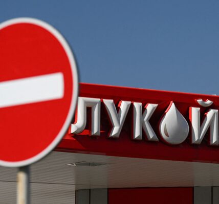 У Санкт-Петербурзі запровадили ліміт на продаж бензину