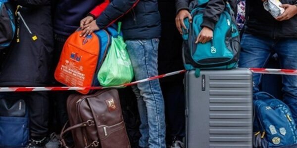 Українці масово виїжджають із Польщі - ЗМІ