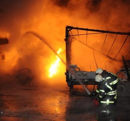 У Києві вибухи: столиця під атакою шахедів
