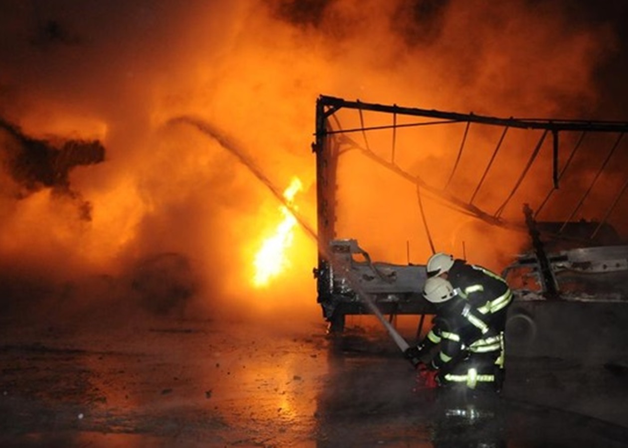 У Києві вибухи: столиця під атакою шахедів