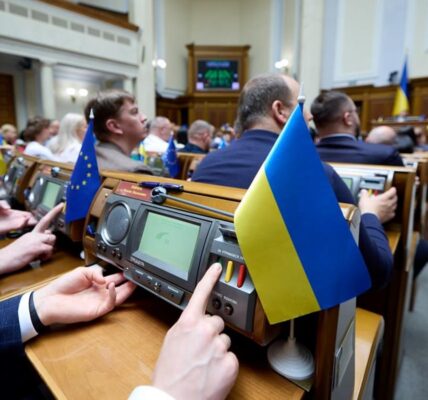 Рада розблокувала 1,56 трлн гривень на оборону