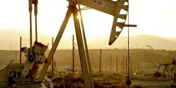 У США розповіли, хто купує іранську нафту