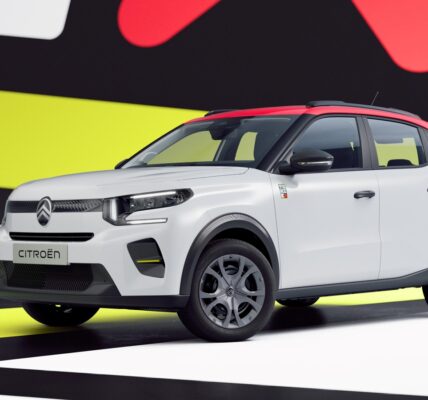 Citroen представив спеціальну версію електромобіля e-C3