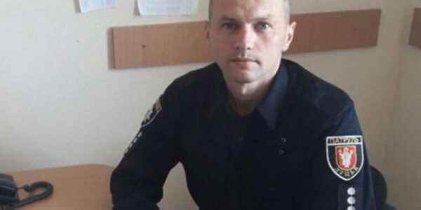 06.08.2026
Начальника отдела луцкой патрульной полиции Оксенюка осудили за взятку в 1000 долларов, но он избежал тюрьмы
Луцкий городской районный суд признал виновным начальника отдела розыска и обработки материалов ДТП управления патрульной полиции Волыни Вадима Оксенюка в получении взятки, служебном подлоге и несанкционированном изменении информации в базах данных.