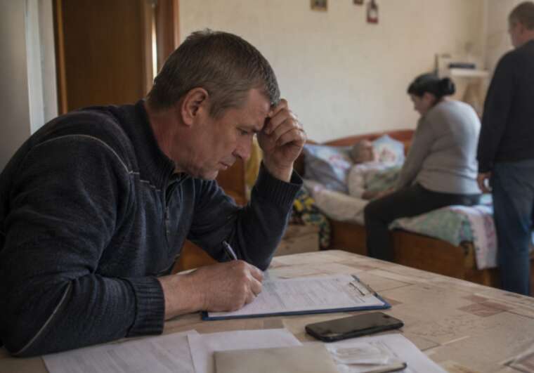 «Одружився на паралізованій тещі заради броні»: На Чернігівщині спалахнув гучний скандал через ухилення від служби