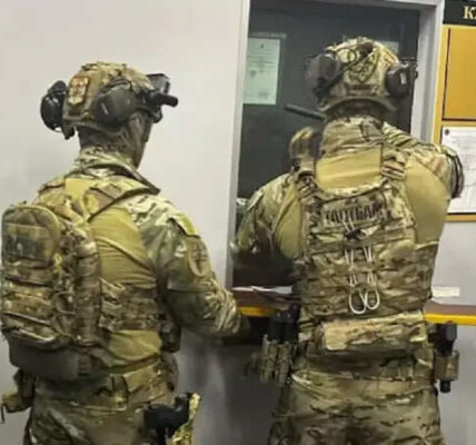 Нова хвиля обшуків у Дніпрі та області: правоохоронці взялися за шахрайські кол-центри