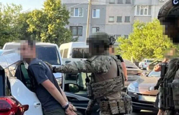 СБУ затримала агента РФ, який готував удари по нафтобазах та електростанціях у центрі України