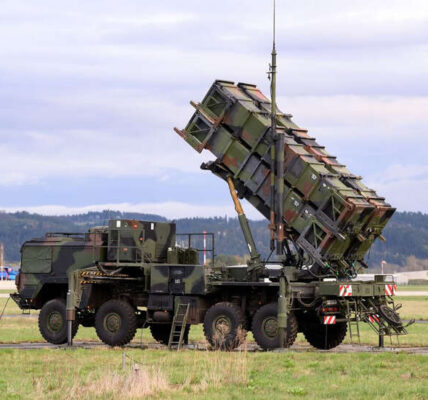 Європа неохоче передає Україні ракети для Patriot через нестачу власних запасів, — Politico