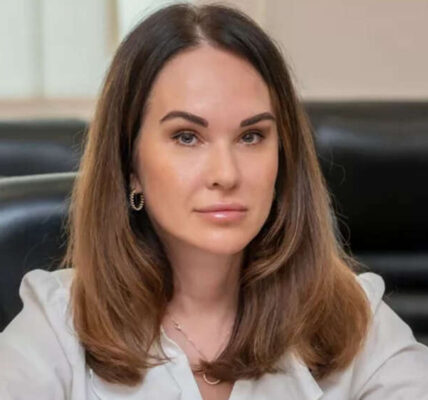 Ексзаступниця голови ОП Ірина Мудра, яку підозрюють у легалізації 150 мільйонів гривень, засвітила гардероб на понад 80 тисяч доларів