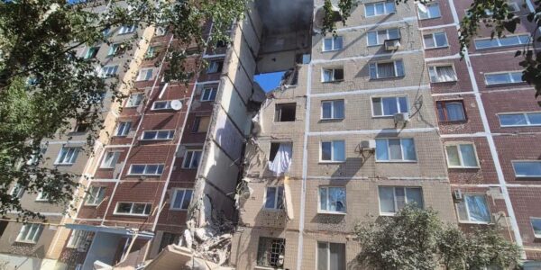 Росіяни вдарили авіабомбою по Слов'янську: є поранені